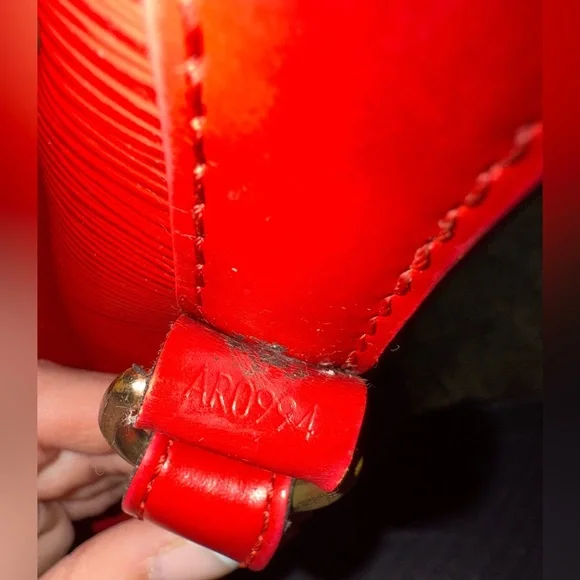 Louis Vuitton Red Epi Noe Bag - Picture 14 of 14